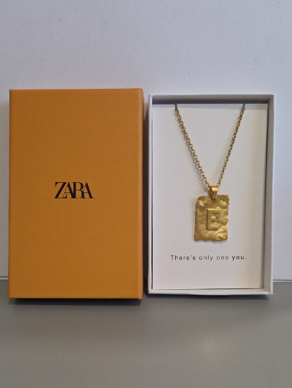 Zara Gold Letter E Pendant Necklace
